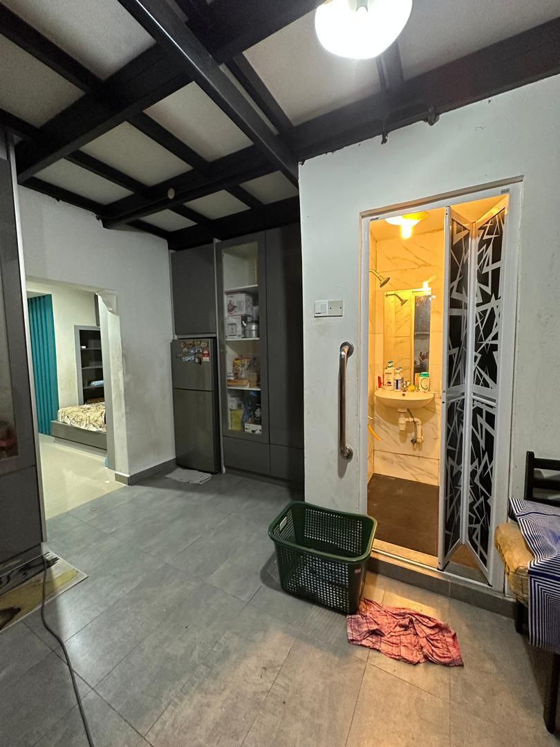 FULLY RENOVATED CANTIK LANDED MURAH 2 TINGKAT DEKAT SURAU DAN SELAYANG MALL Selayang Utama - photo 8
