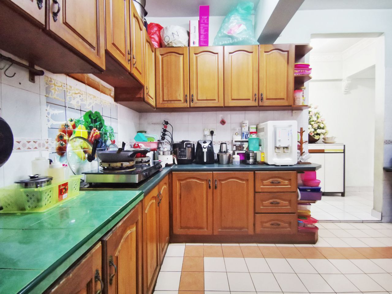 RENOVATED Villa Lagenda Condominium Selayang - photo 3