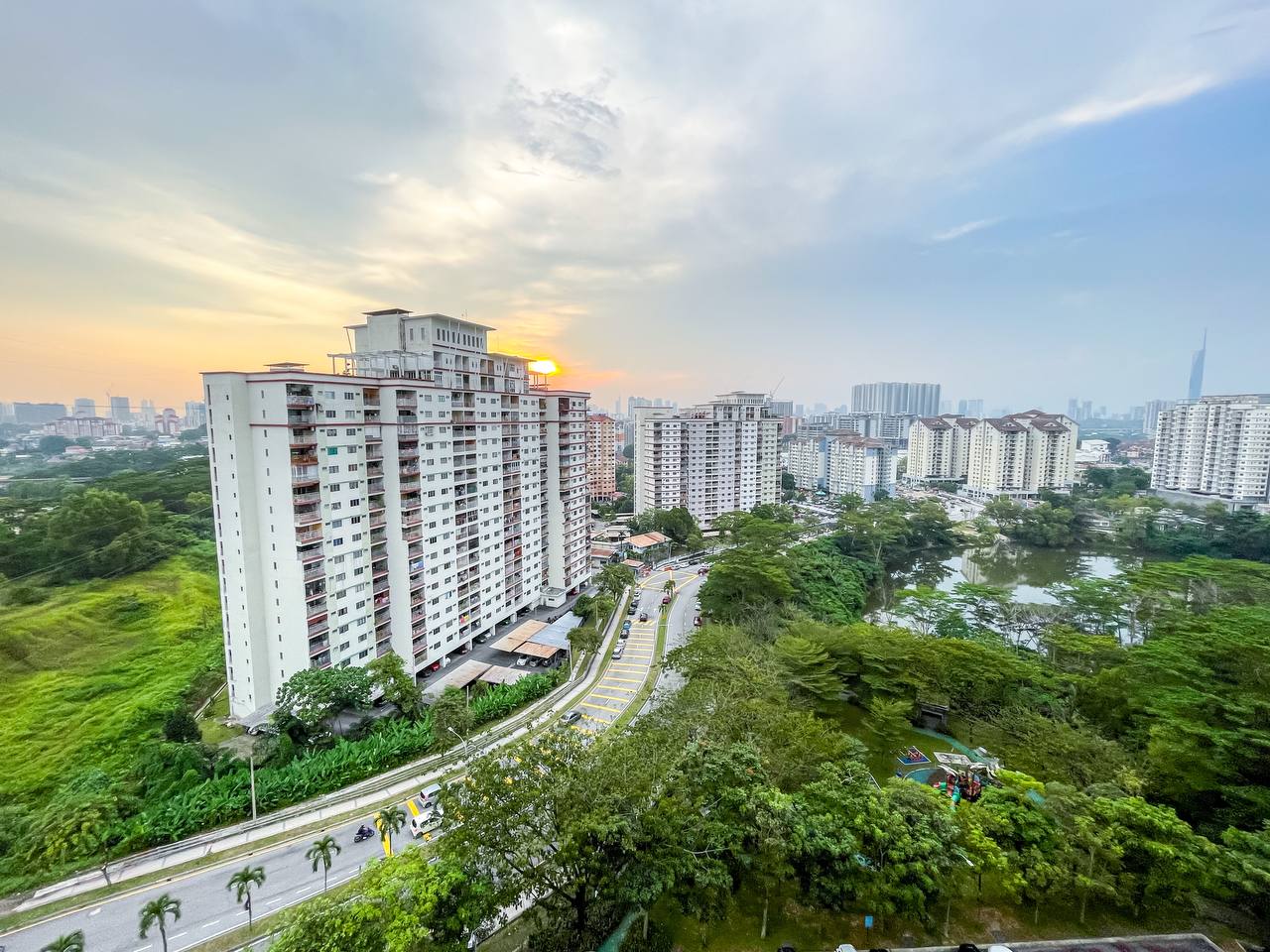 RENOVATED Suasana Lumayan Condo Bndr Tun Razak KL - photo 8