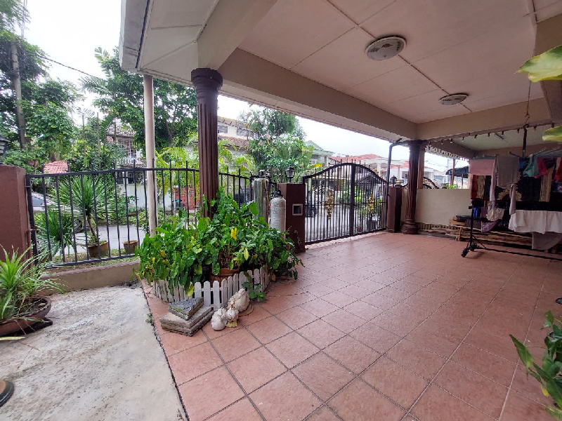 Corner Lot Renovated 2 Sty Keramat KL Well Maintained - photo 4