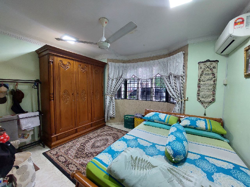 Corner Lot Renovated 2 Sty Keramat KL Well Maintained - photo 8