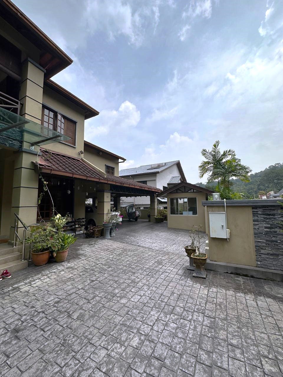 ENDLOT BUNGALOW Tmn Sri Ukay Ampang KL - photo 4