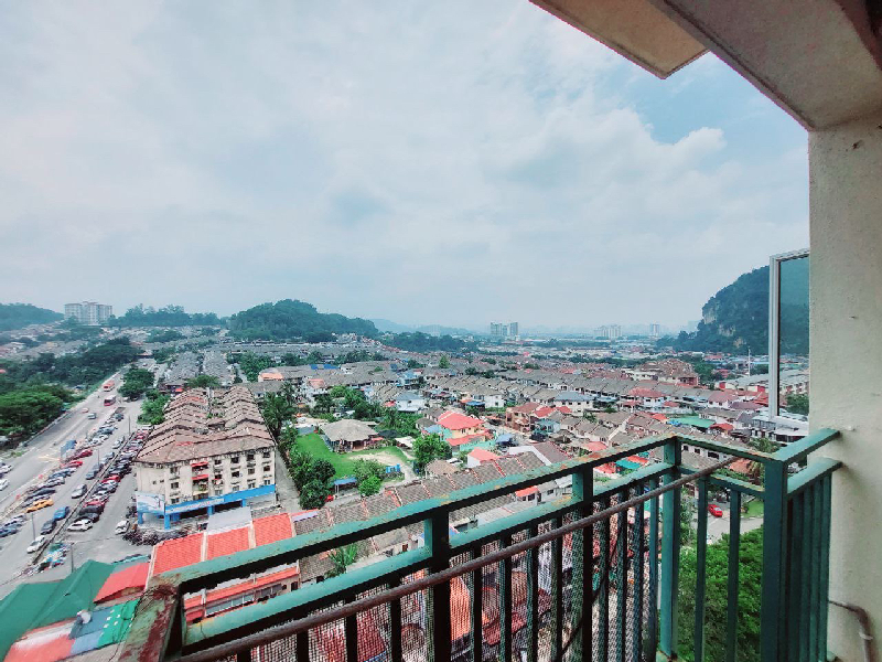 Apartment in Gombak with security and swimming pool Saujana Gombak - photo 3