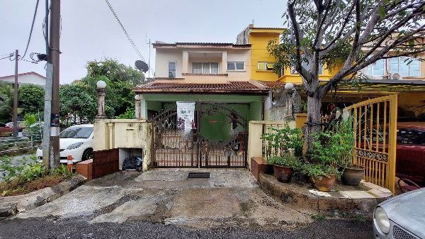 END LOT Selayang Baru 2 Sty Urgent Selling - photo 3