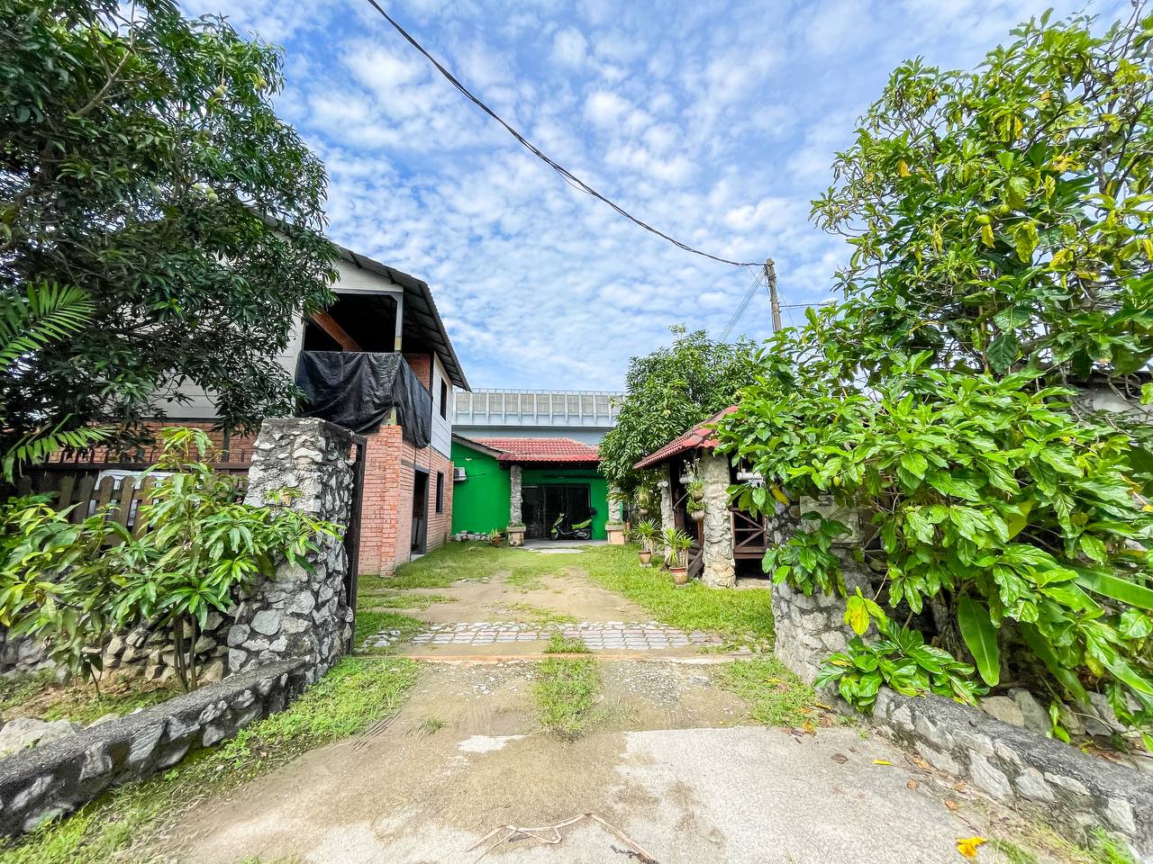 CORNER LOT SINGLE STY Tmn Sri Raya Bt 9 Cheras - photo 2