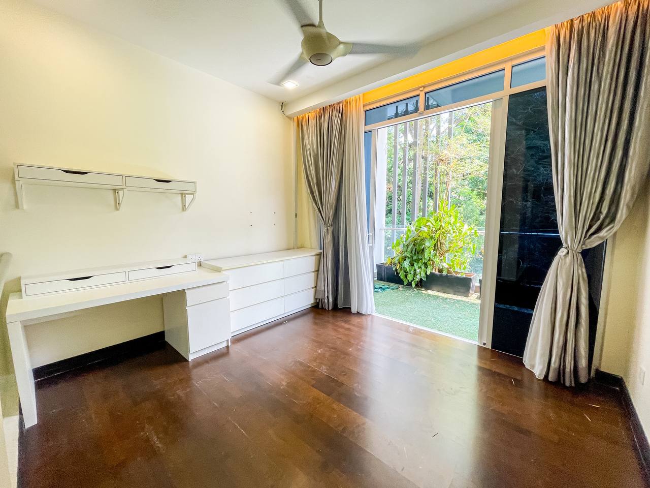 FULLY RENOVATED Semi D Villa The Park Bangsa KL - photo 12