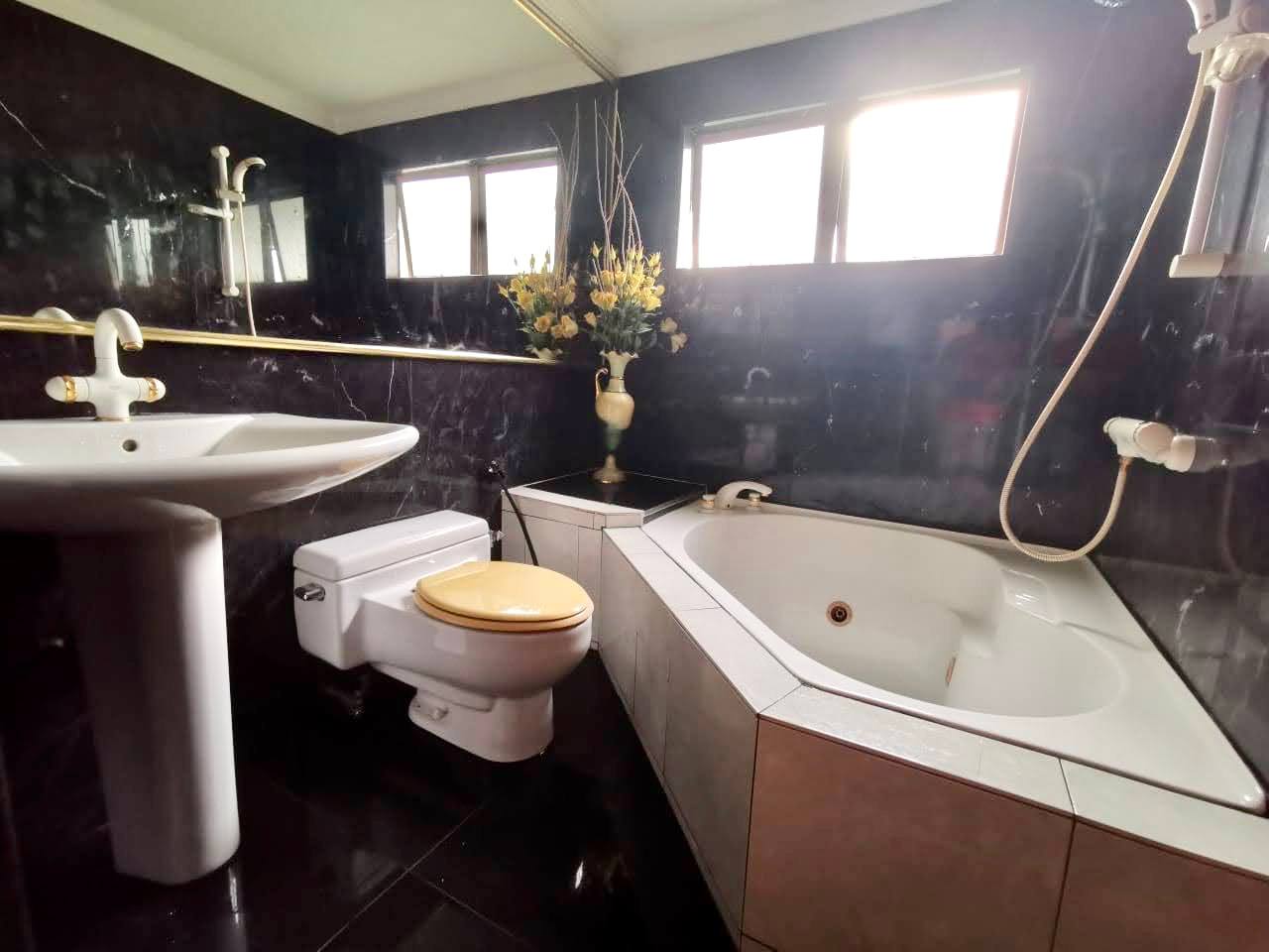 FULLY RENOVATED Robson Condo Tmn Seputeh KL - photo 4