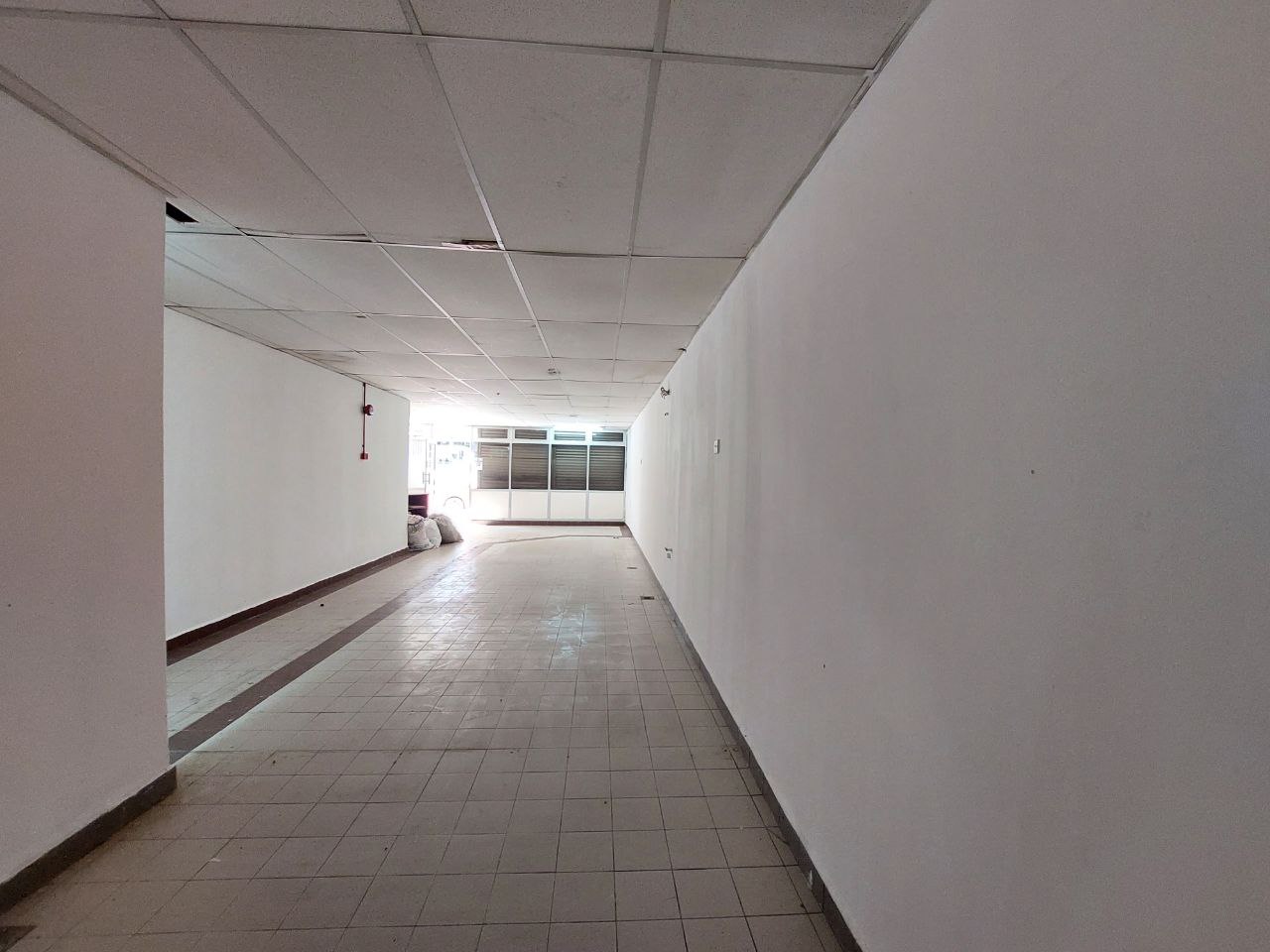 END LOT 5 Sty Shop Lot With Lift KL City Centre - photo 3