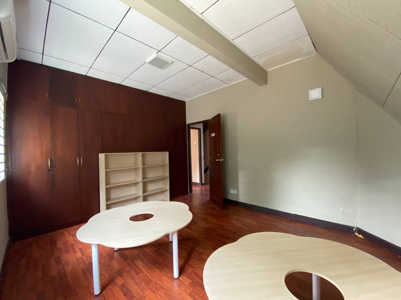 CORNER LOT 2 Sty Bungalow Jln Damai KL - photo 7
