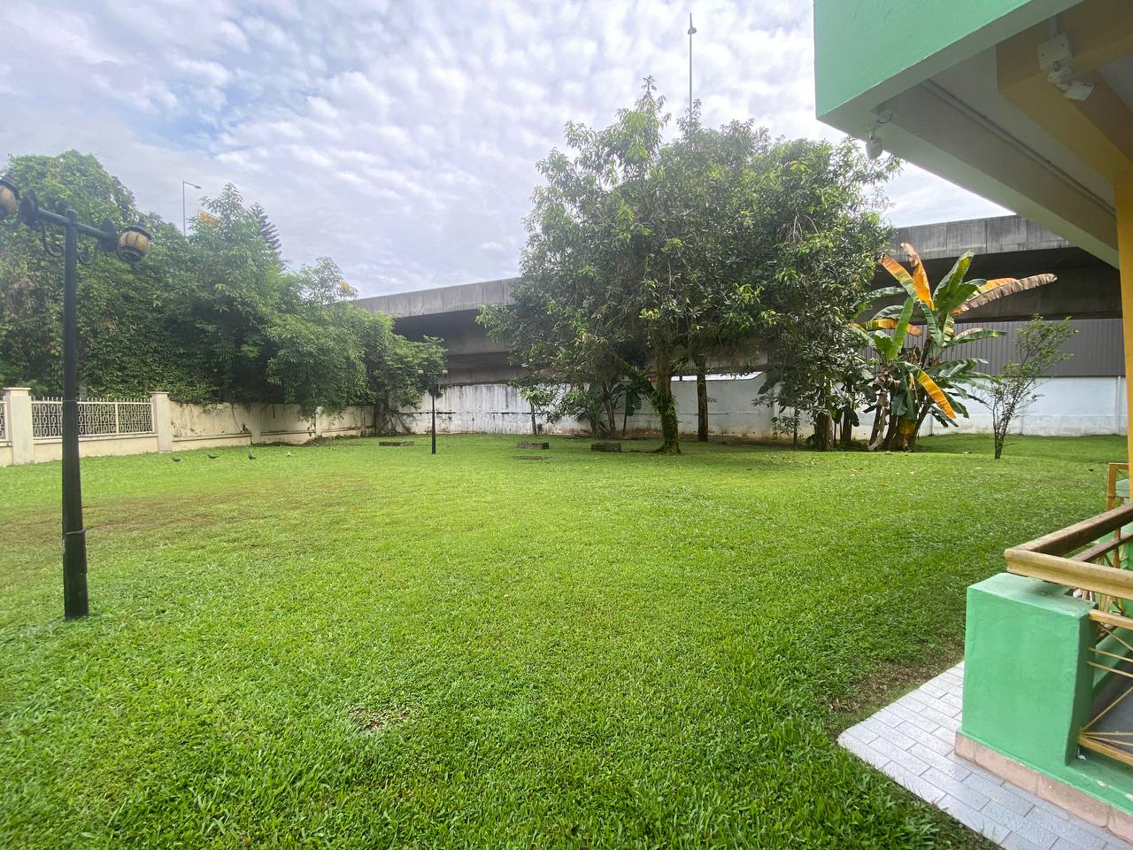 CORNER LOT 2 Sty Bungalow Jln Damai KL - photo 8