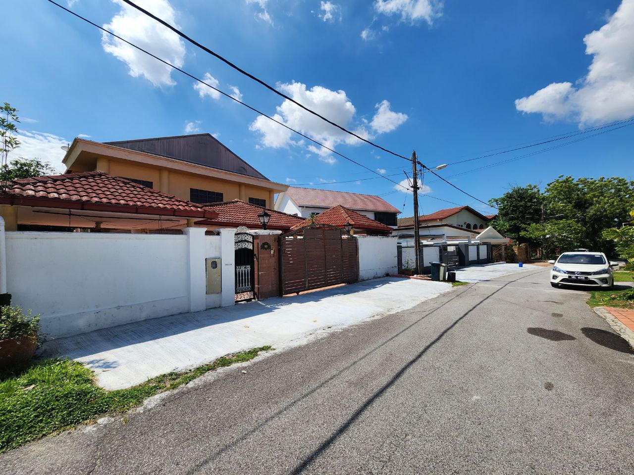 FREEHOLD 2 Sty Bungalow Tmn Perwira 2 Ampang Jaya - photo 2