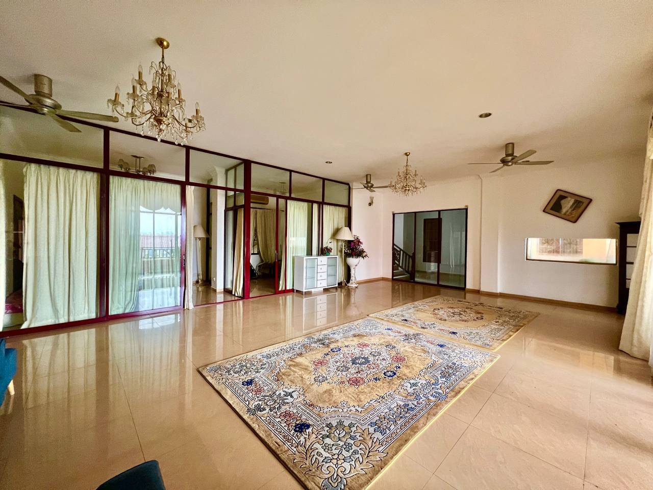 LUXURY Bungalow Kg Sungai Penchala KL - photo 2