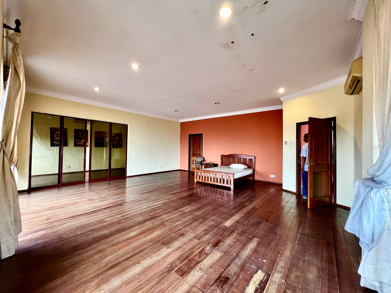 LUXURY Bungalow Kg Sungai Penchala KL - photo 7