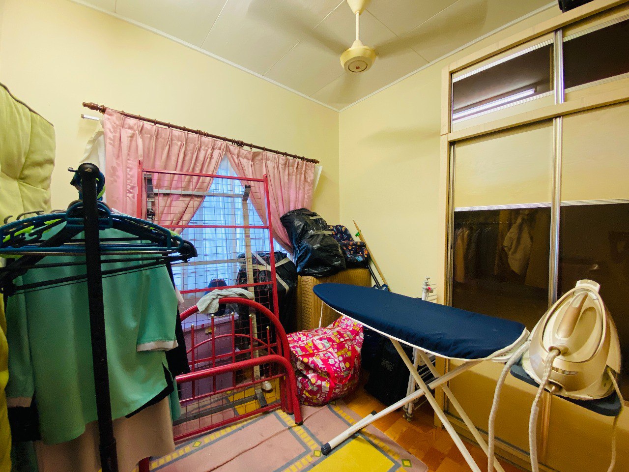 RENOVATED 2 Sty Terrace Tmn Bukit Jaya KL - photo 9