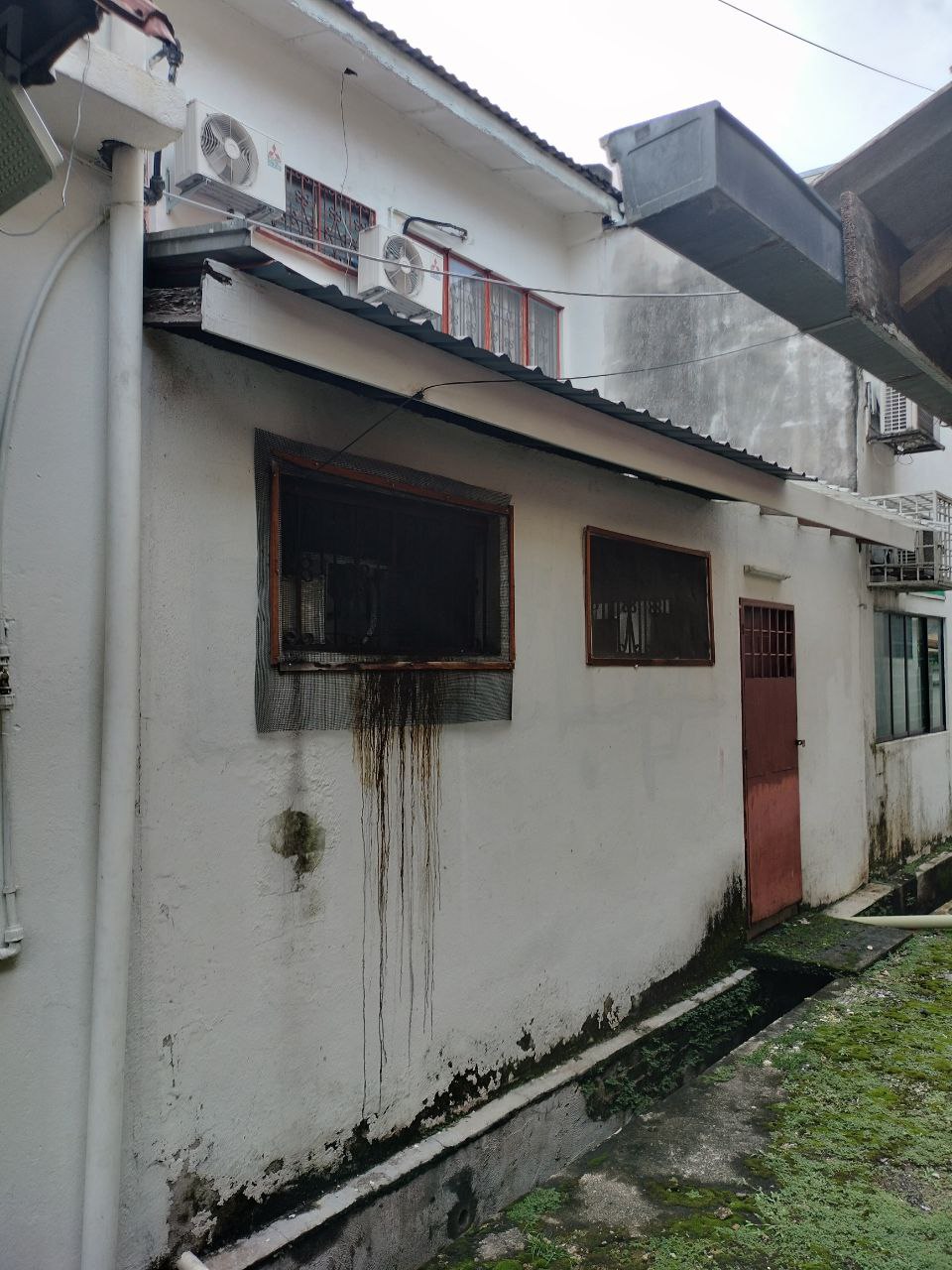 FACING OPEN 2 Sty Tmn Cempaka Ampang KL - photo 3