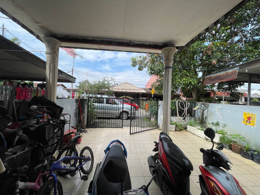 FREEHOLD Single Sty Terrace Taman Greenwood Gombak - photo 3