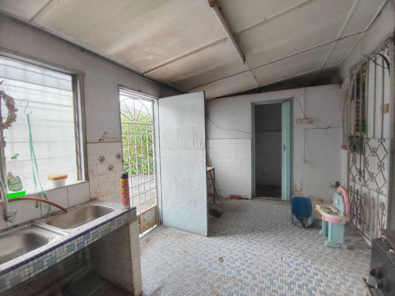 Single Sty Terrace Taman Melewar Gombak KL - photo 11