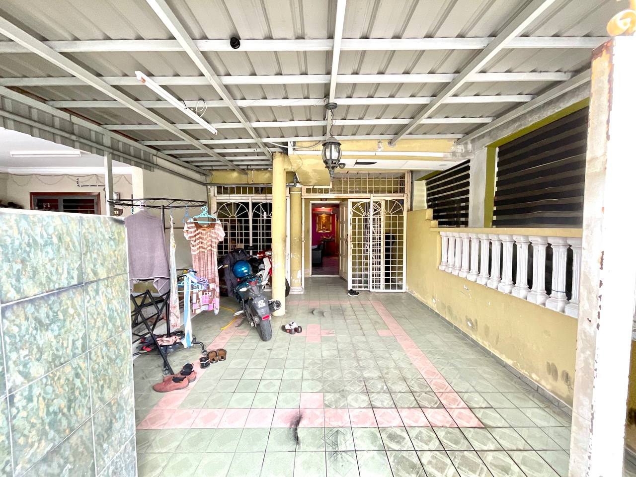 2 Sty Terrace Taman Samudra Batu Caves Selangor - photo 2