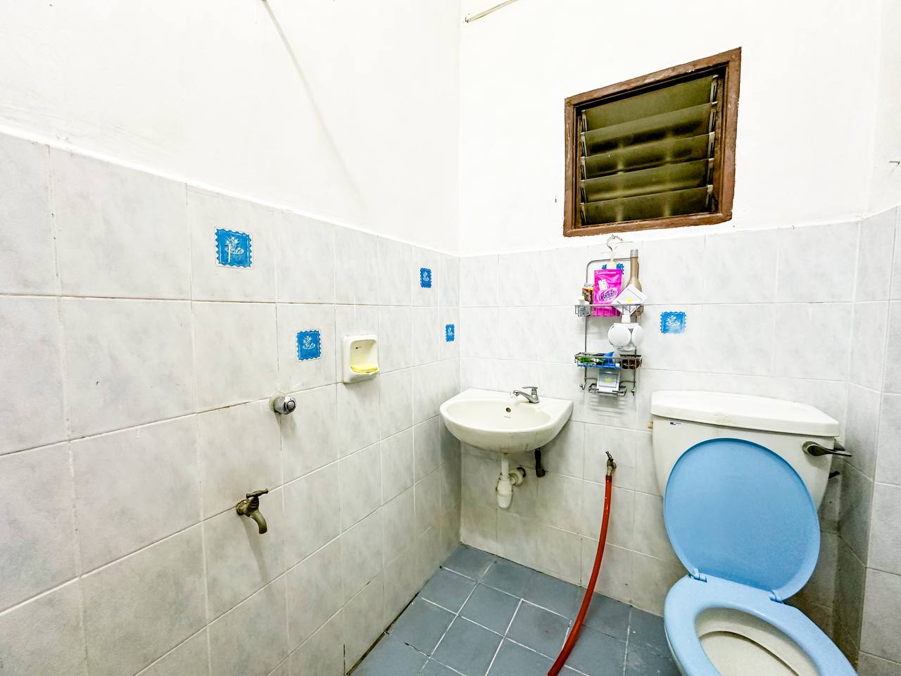 FACING OPEN 2 Storey Terrace Alam Damai Cheras KL - photo 3