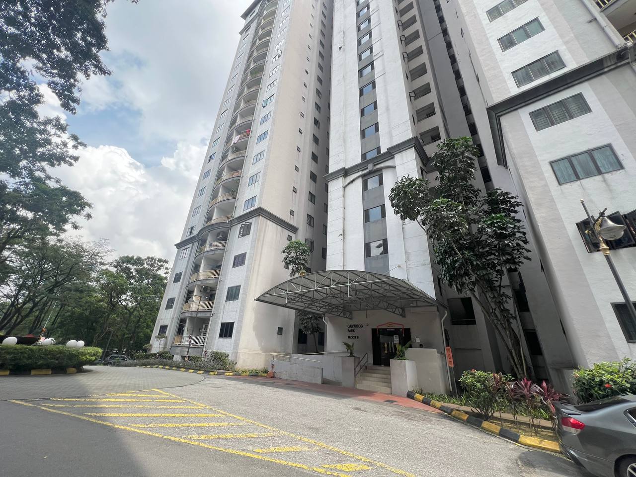 RENOVATED Sri Putramas Condo Jalan Kuching KL - photo 8