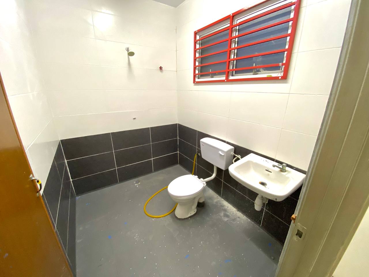 CORNER LOT 2 Storey Jalan Tanjung Rhu Shah Alam - photo 6