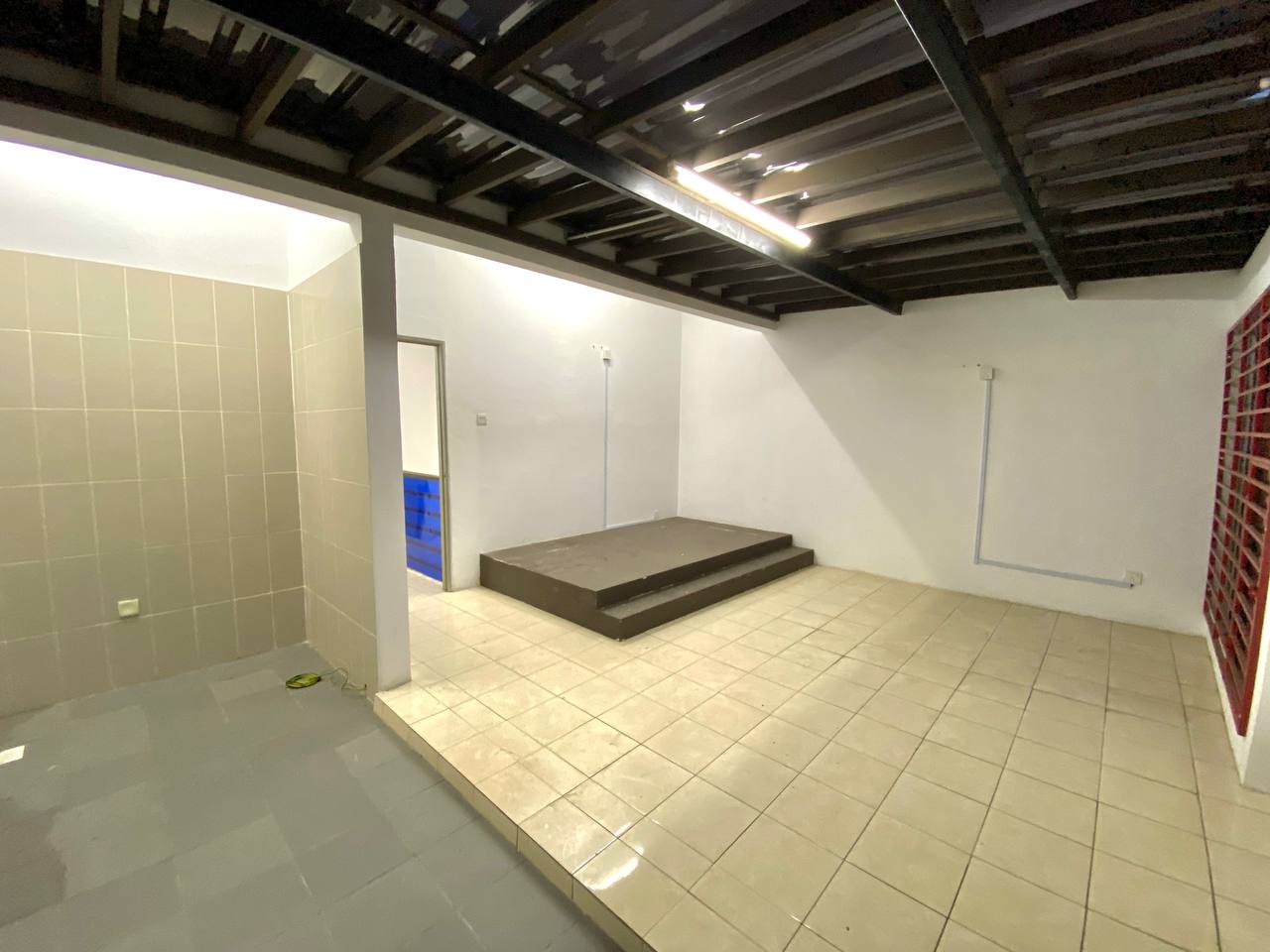 CORNER LOT 2 Storey Jalan Tanjung Rhu Shah Alam - photo 8