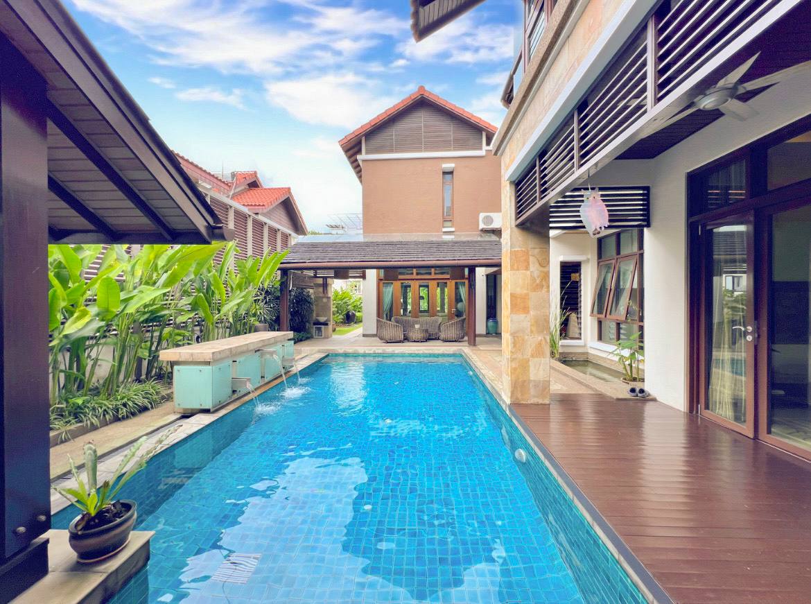 GATED GUARDED 2 And Half Sty Bungalow Bukit Tunku - photo 4