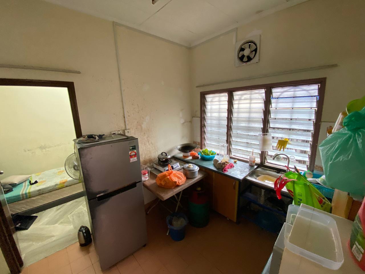FREEHOLD 1 Sty Jalan Suadamai Cheras SEL - photo 3
