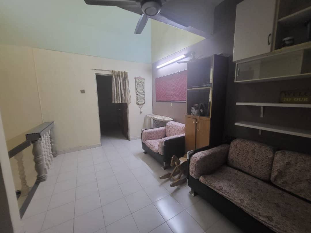 FACING OPEN 2 Sty Terrace Taman Mulia Cheras KL - photo 11