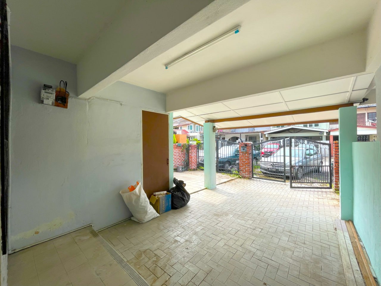 FULL LOAN 2 Storey Teres Taman Melawati KL - photo 11
