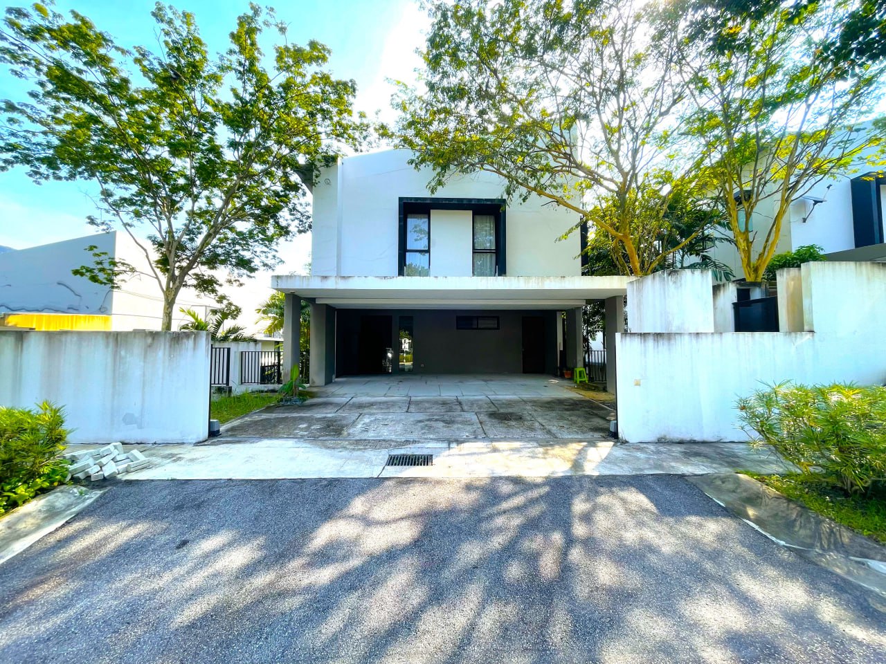 EXCLUSIVE Bungalow 20 Trees West Tmn Melawati - photo 4