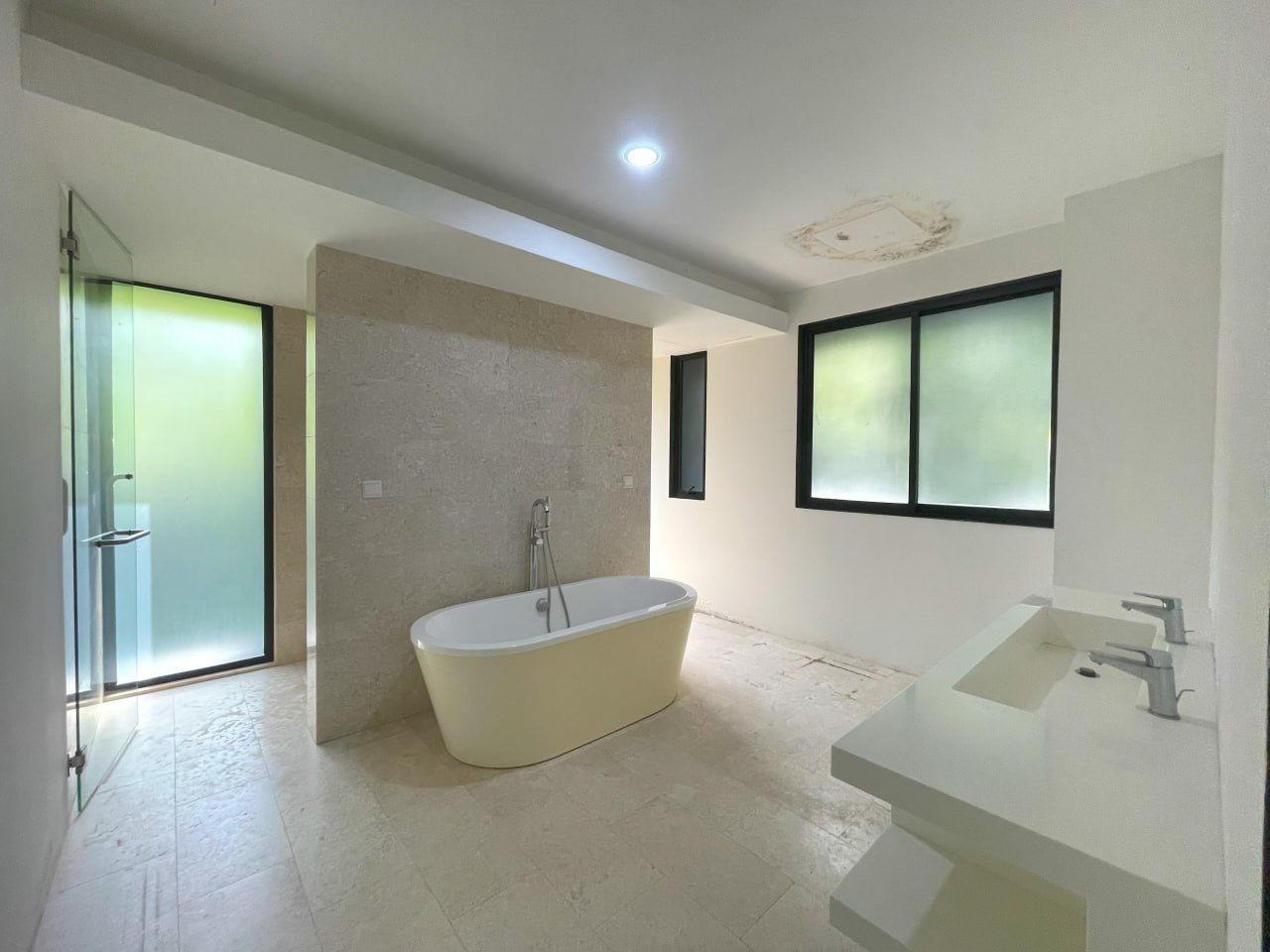 EXCLUSIVE Bungalow 20 Trees West Tmn Melawati - photo 8