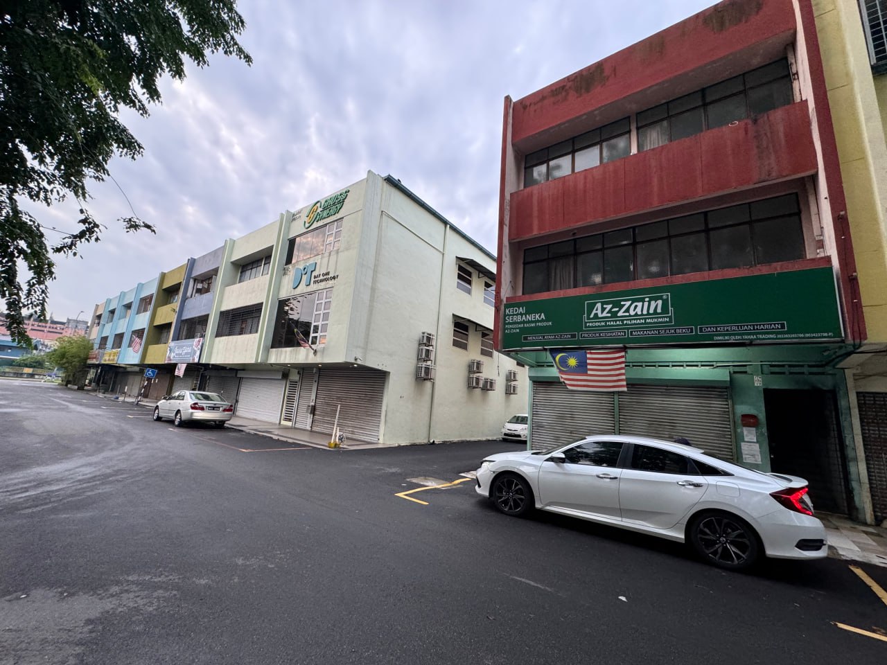 SHOPLOT 3 Sty Taman Nirwana Ampang KL - photo 3