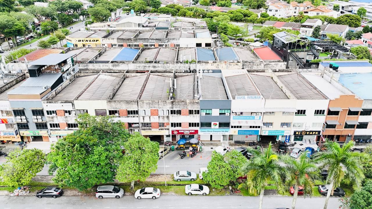 SHOP OFFICE 3 Storey Jalan Cempaka 16 Ampang KL - photo 7