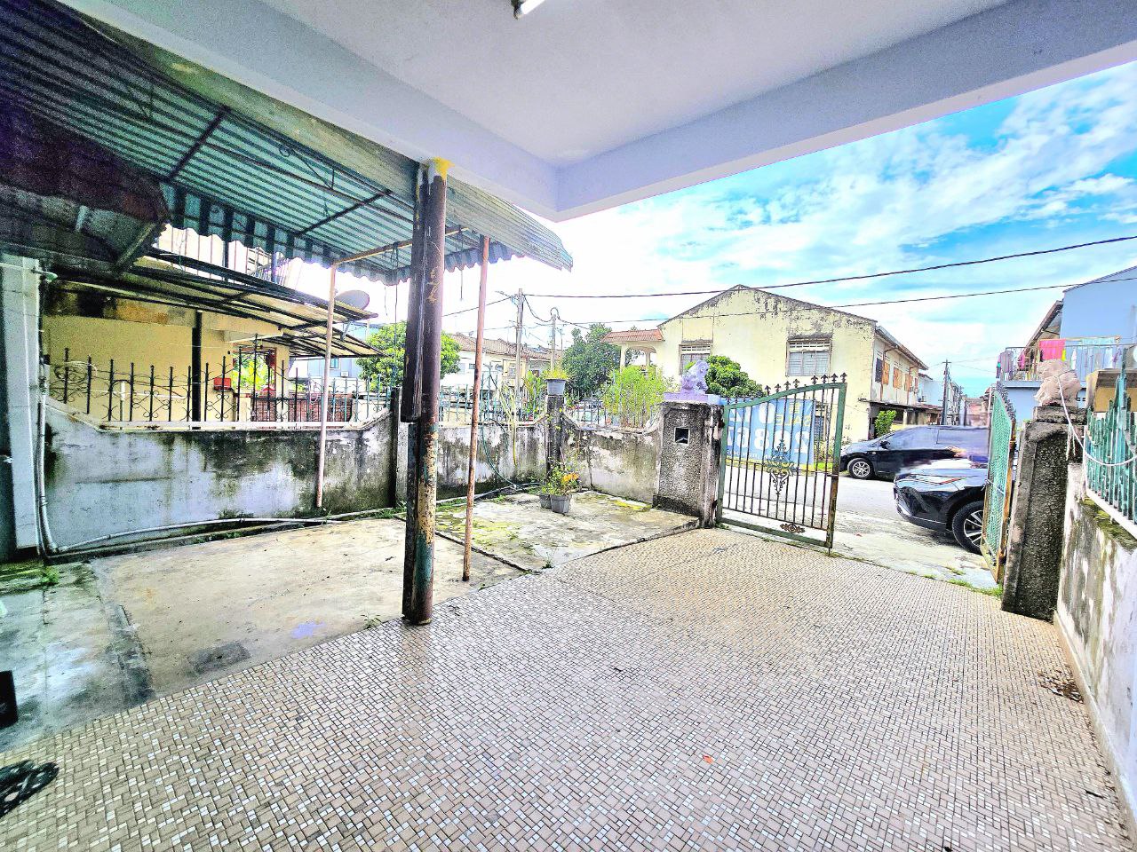 FACING OPEN 2 Storey Teres Taman Putra Ampang Slgr - photo 7