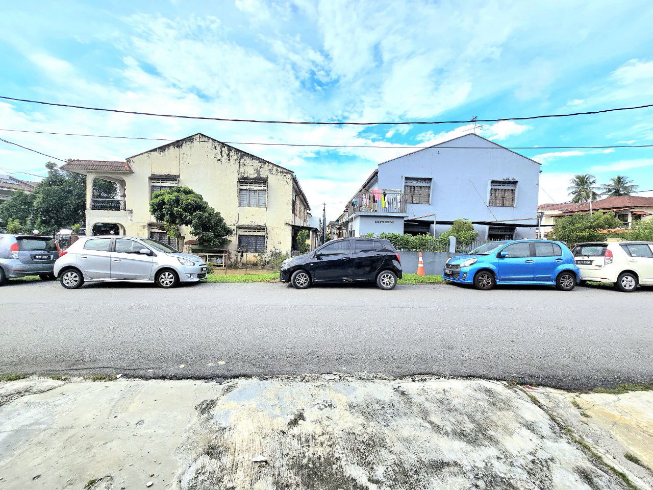 FACING OPEN 2 Storey Teres Taman Putra Ampang Slgr - photo 8