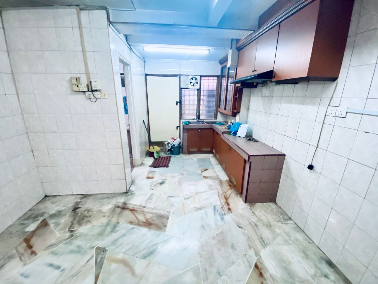 END LOT 2 And Half Storey Teres Sentul KL - photo 7