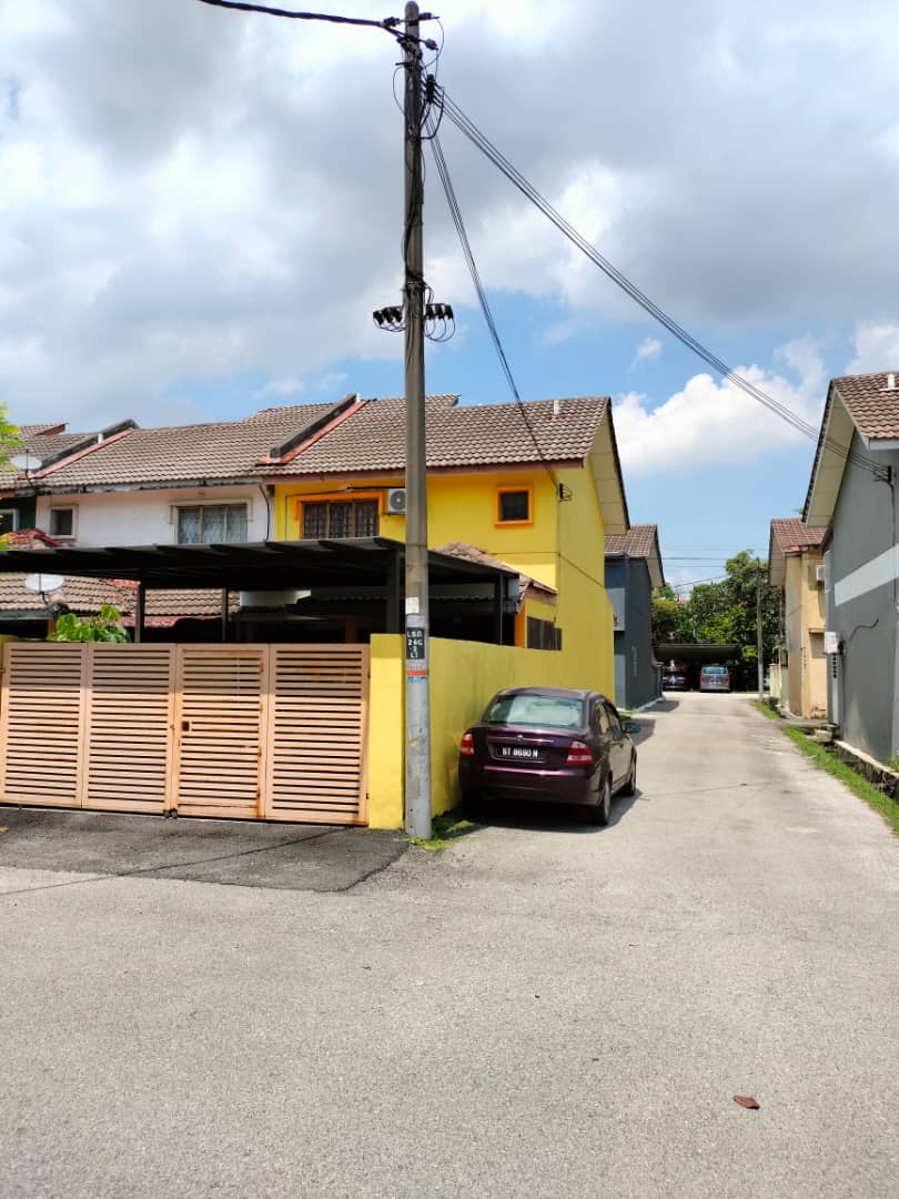 ENDLOT 2 Storey Teres Taman Sri Andalas Klang SLGR - photo 2