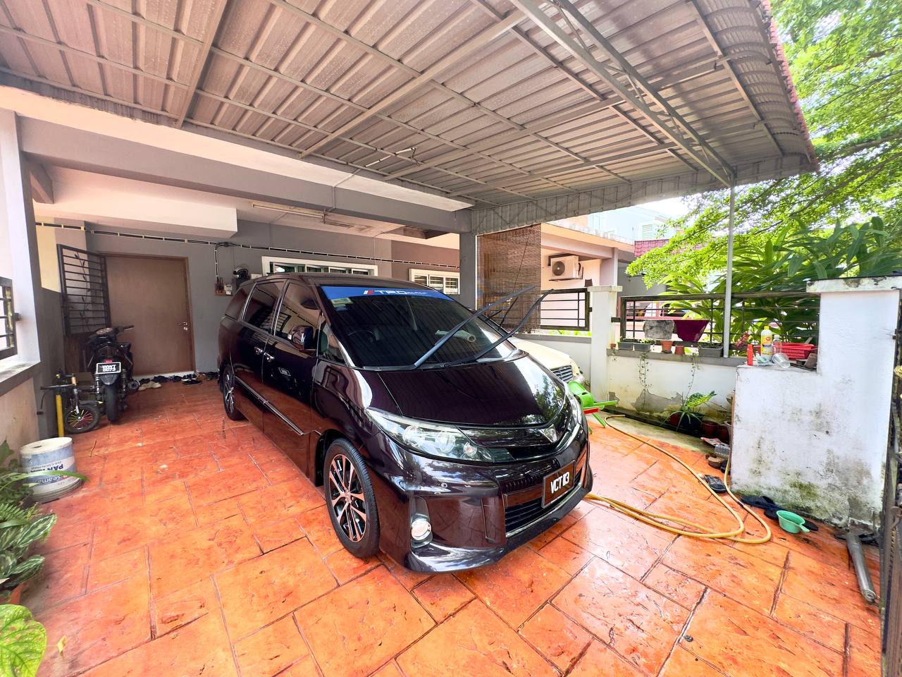 FREEHOLD 2 Storey Teres Taman Pelangi Semenyih 2 - photo 2