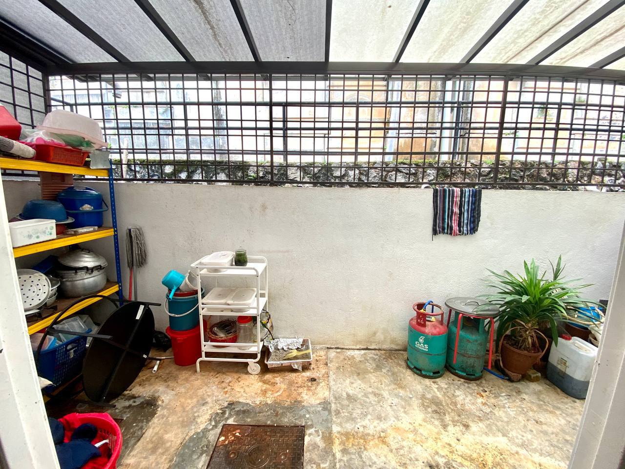 ENDLOT 2 Storey Teres Taman Ukay Bistari Slgr - photo 12