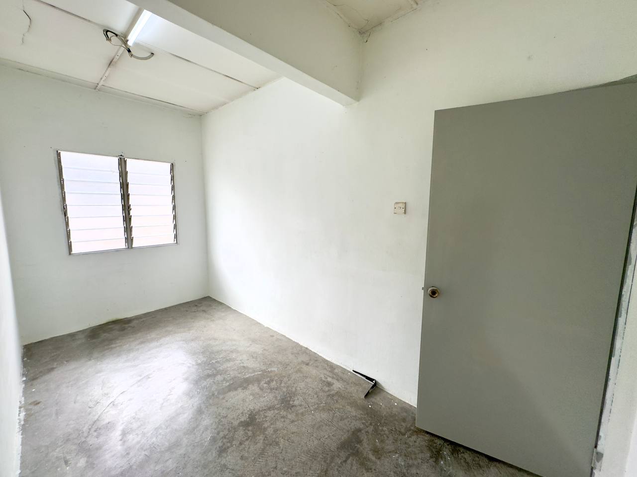 2 Storey Teres Jalan Impian Makmur Saujana Impian - photo 12