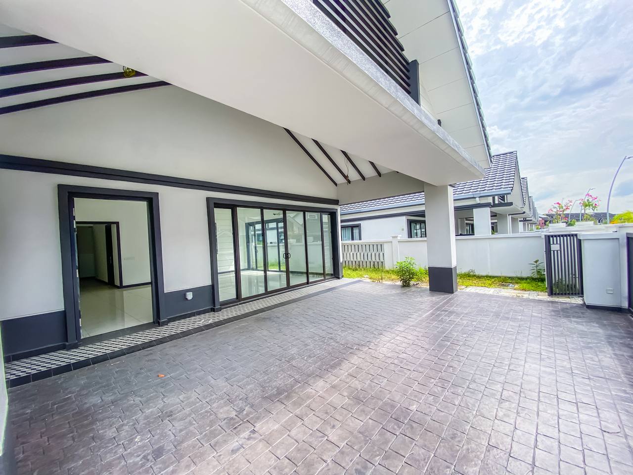SEMI D 2 Storey Elmina Gardens Elmina East - photo 3