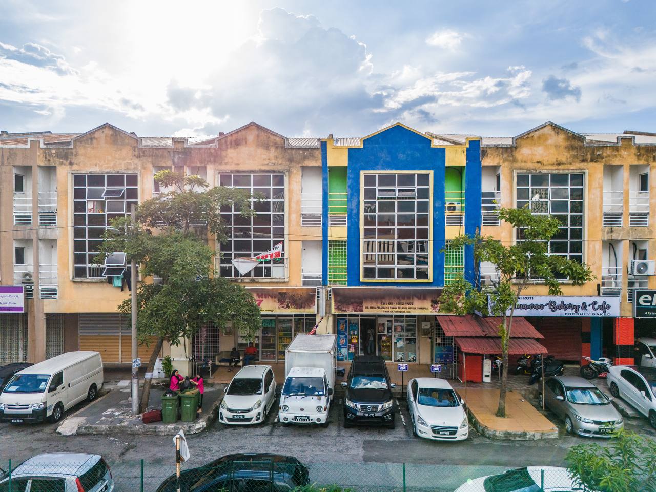 Shop Office Lot 3 Storey Taman Pelangi Sentul KL - photo 7