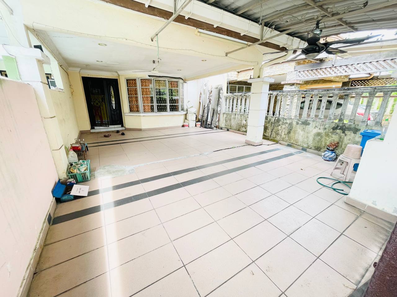 Freehold 2 Storey Teres Desa Latania Seksyen 36 SA - photo 4