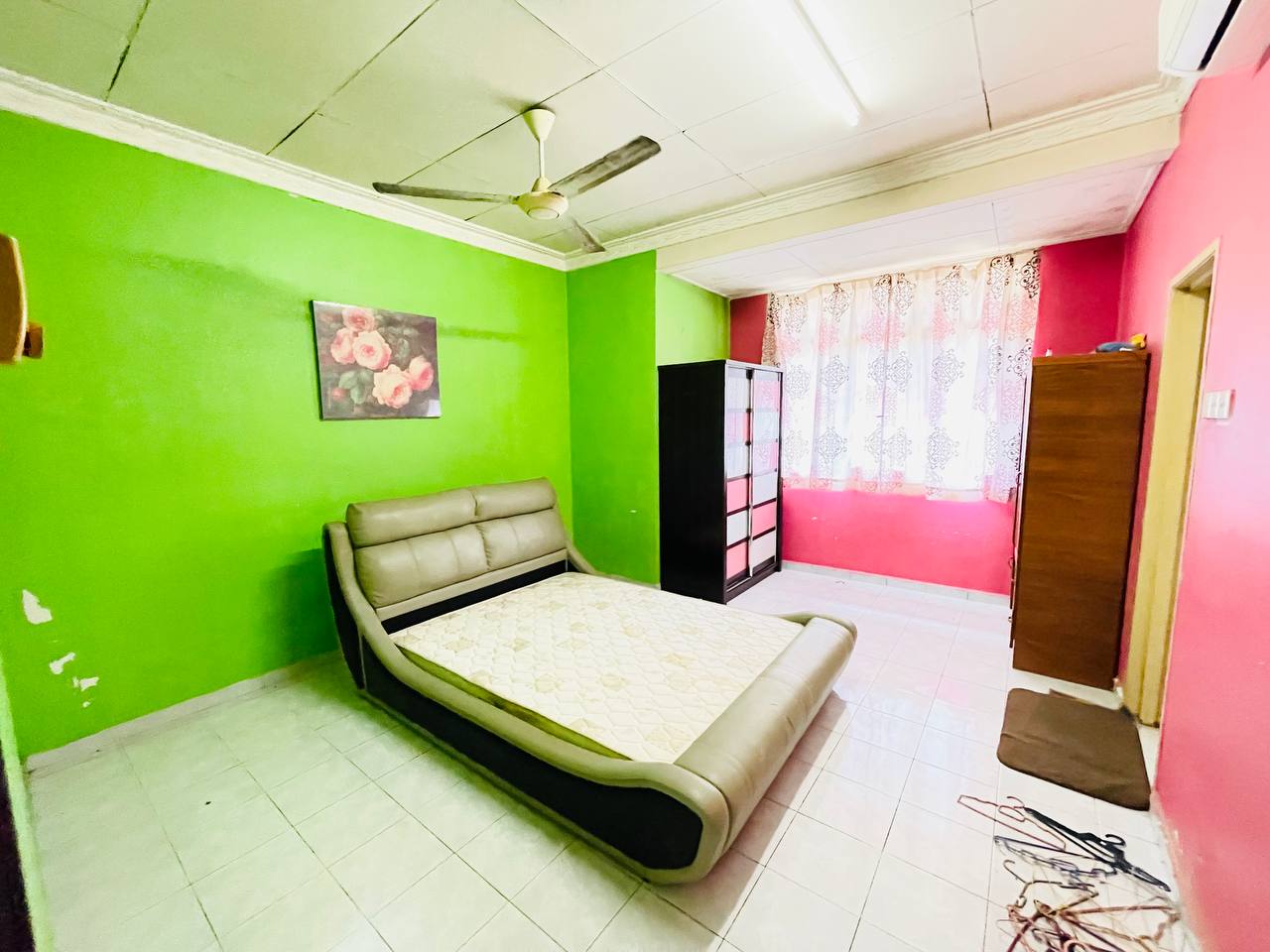 Freehold 2 Storey Teres Desa Latania Seksyen 36 SA - photo 9
