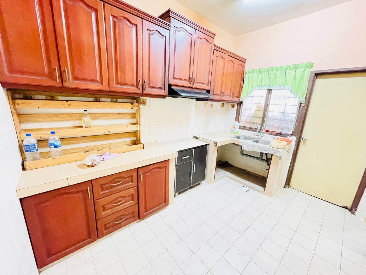 Freehold 2 Storey Teres Desa Latania Seksyen 36 SA - photo 13