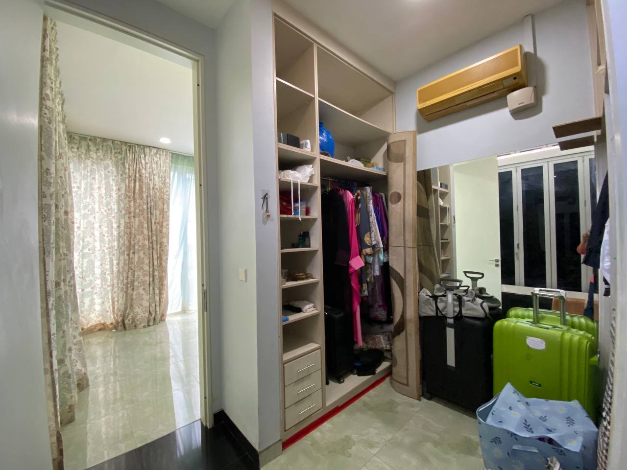 Freehold 4 Storey Bungalow Nadayu Melawati KL - photo 6