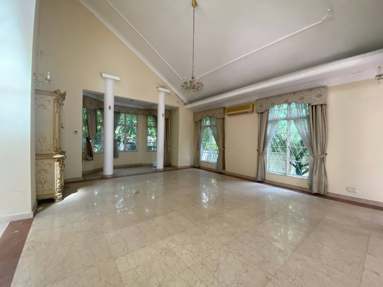 Freehold 2 Storey Bungalow Jalan Maktab KL - photo 12