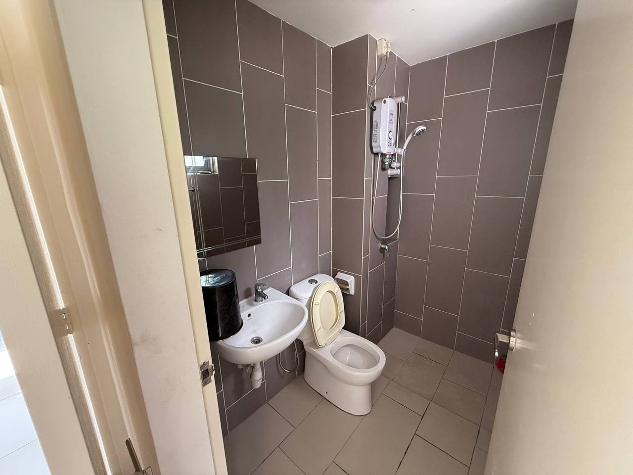 Freehold 3 Storey Teres Halamanda Gombak KL - photo 8