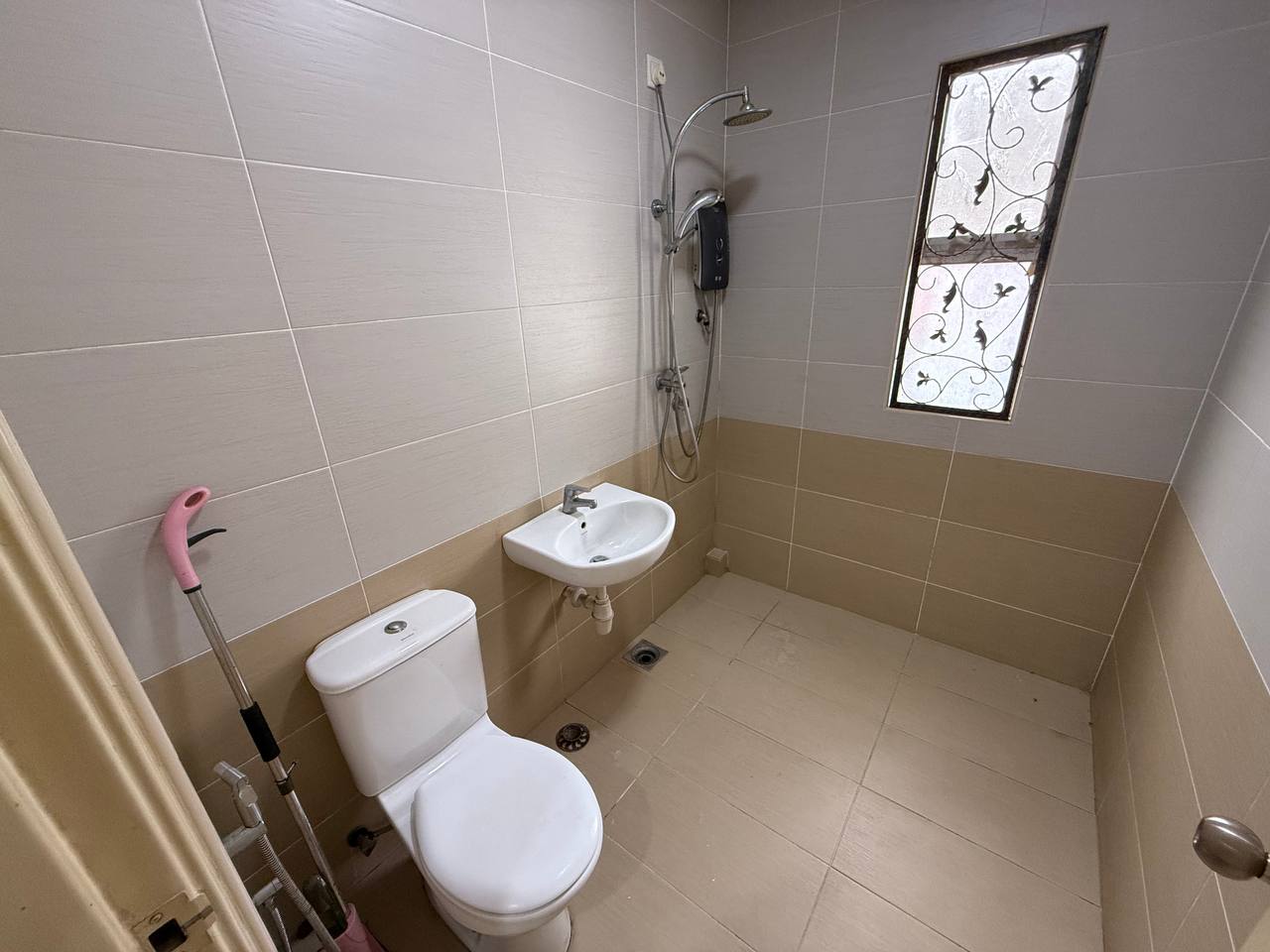 Freehold 2 And Half Storey Teres Taman Setiawangsa - photo 7